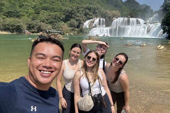 Cao Bang: Ban Gioc Waterfall Day Tour & Local Experiences