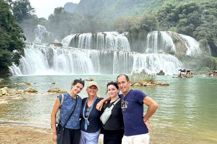 Cao Bang: Ban Gioc Waterfall Day Tour & Local Experiences
