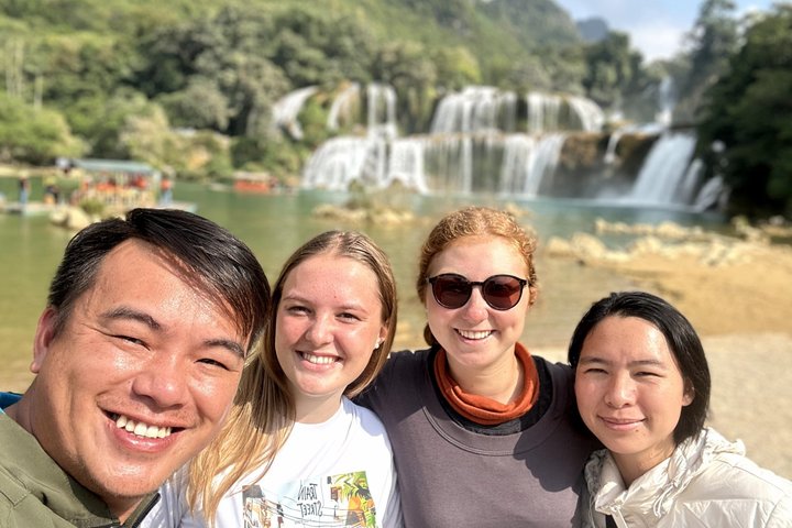 Cao Bang: Ban Gioc Waterfall Day Tour & Local Experiences