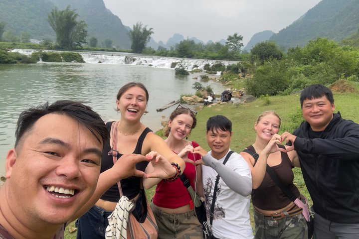 Cao Bang: Ban Gioc Waterfall Day Tour & Local Experiences