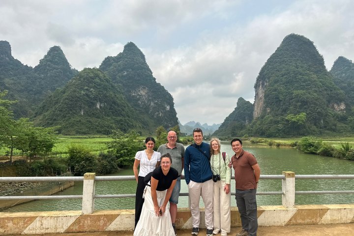 Cao Bang: Ban Gioc Waterfall Day Tour & Local Experiences