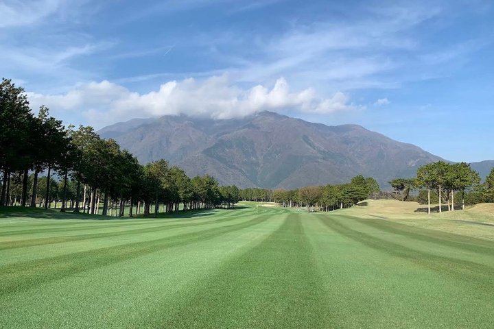 Golf in Japan (Experience golf in Japan with Full Support)