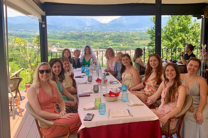 All inclusive Private Prosecco Hills Tour - 2 Wineries and Lunch.