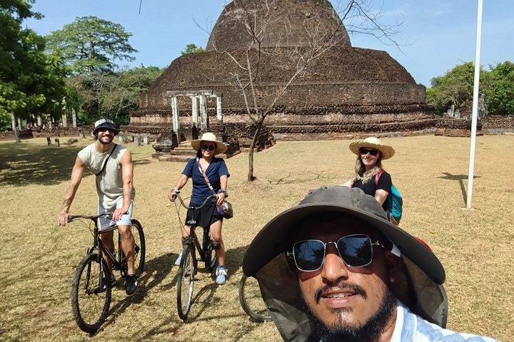 Anuradhapura Sacred City: Private Half a Day Guided Heritage Tour