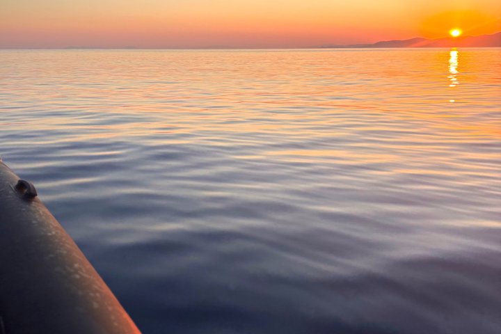 Andros: 4-Hour Cruise to Secluded Beaches (Food & Drinks Incl.)