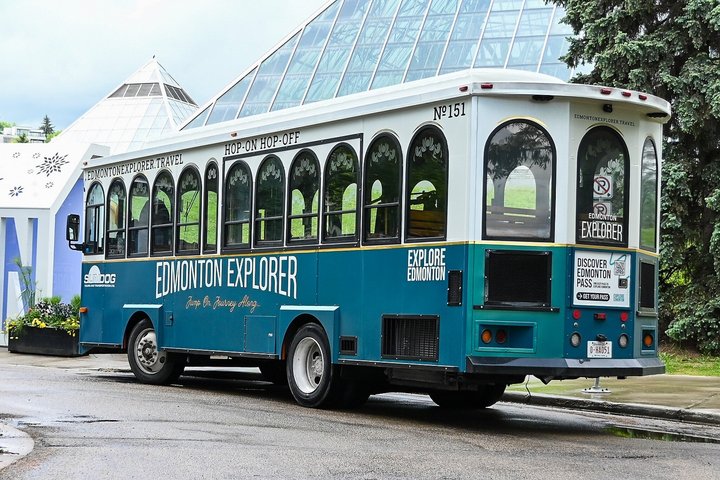 Edmonton Explorer | Hop On Hop Off Trolley Tour