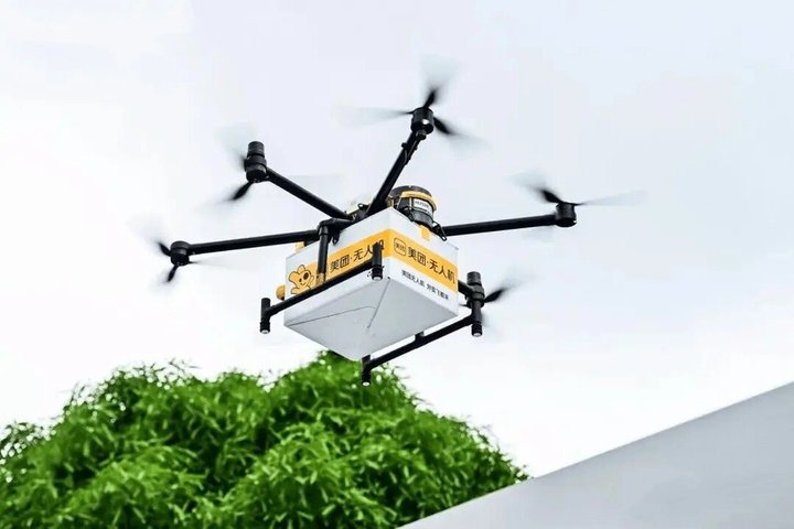 Shenzhen High Tech tour, Robot Coffee, drone, self-driving taxi
