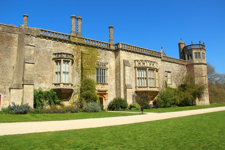 Private Cotswolds Day Tour: Small-Group Luxury in a Mercedes
