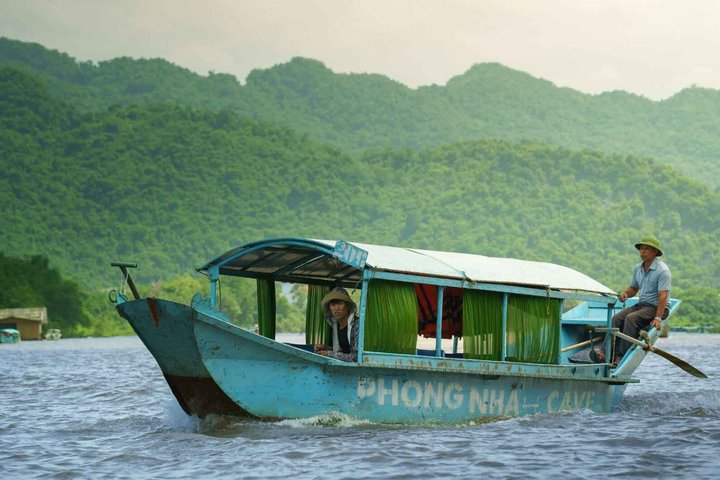 Phong Nha Cave & Paradise Cave Full-Day Exploration from Hue