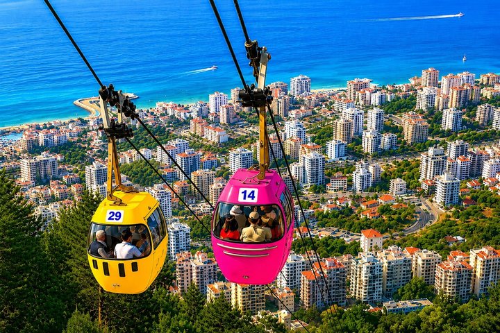 Private Jeita Grotto, Harissa, Jounieh Cable Car Tour from Beirut