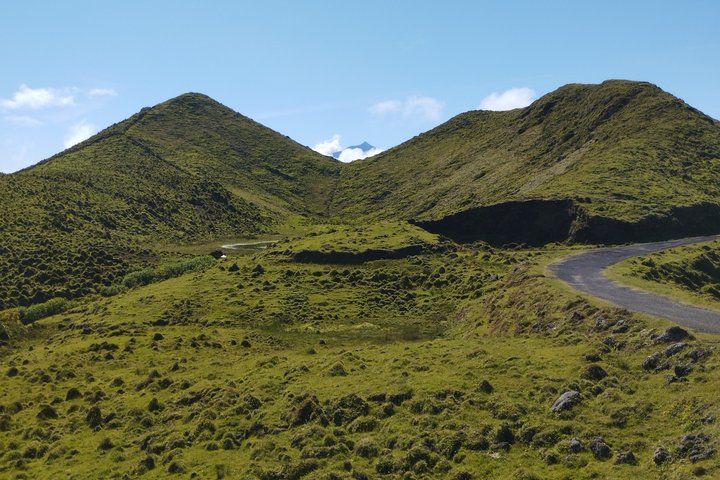 Pico Lakes and Highlands Tour Volcanic Lagoons Experience