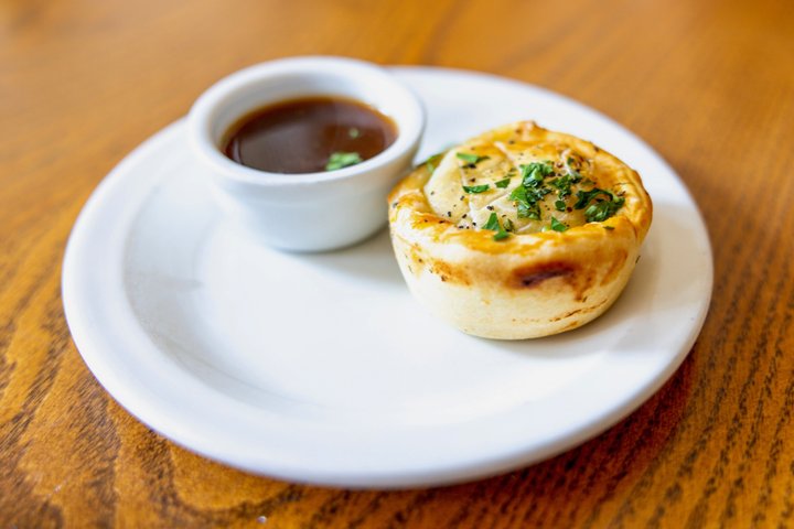 Chester Food Tour: Unique Food With Drinks & Sightseeing