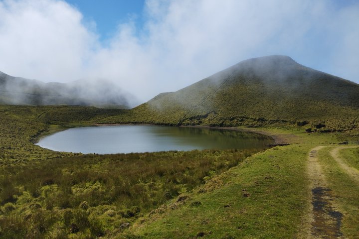 Pico Lakes and Highlands Tour Volcanic Lagoons Experience