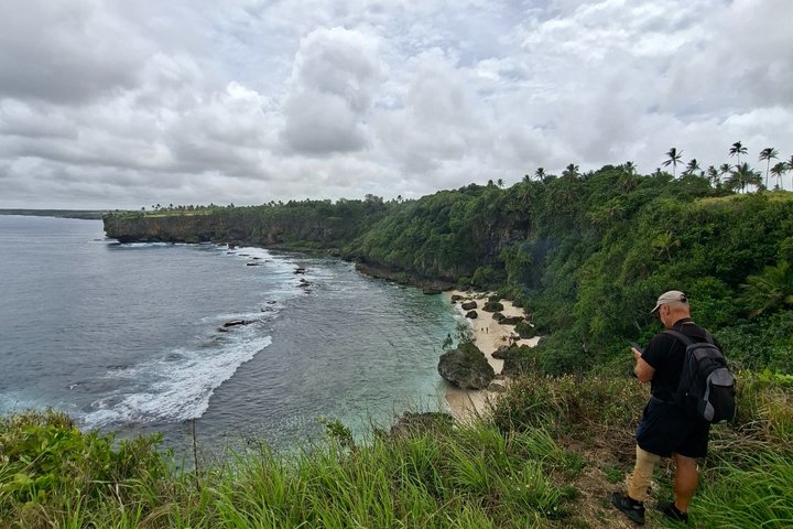 Tongatapu Highlights Tour from Royal Sites to Coastal Wonders