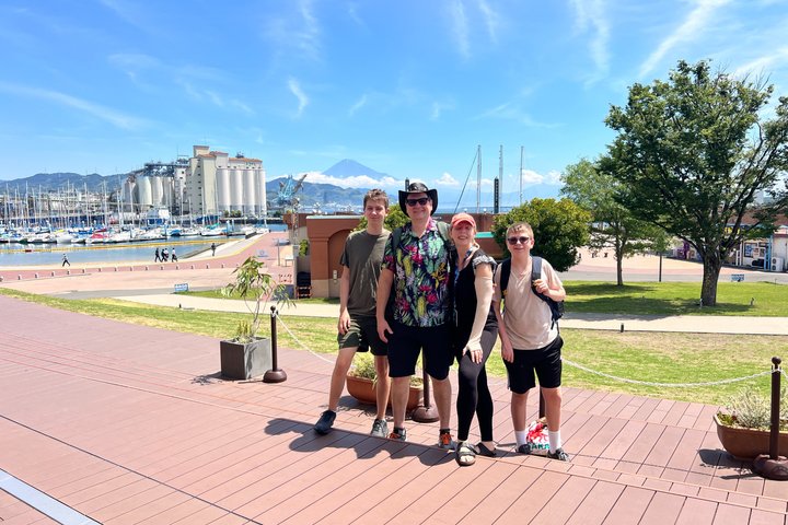 Shimizu Port Pickup: Mt. Fuji & Miho no Matsubara Tour