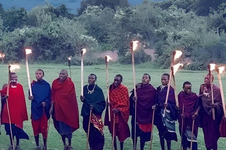 1 Day Trip to Serval Wildlife Sanctuary and Maasai village tour