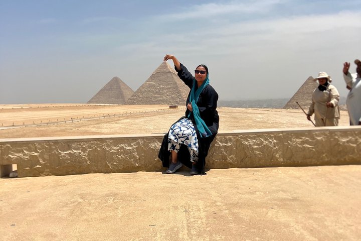 Private Giza Pyramids Great Sphinx Day Tour from El Alamein
