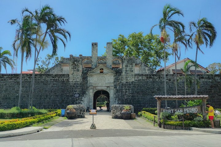 Cebu City and Highlands Tour Pickup Dropoff from Hotel