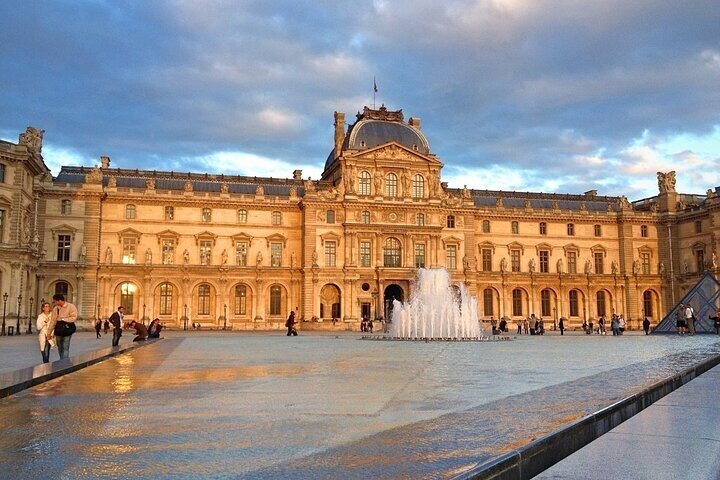 Le Havre to Paris with Boat Cruise & Lunch for First Time Visitor
