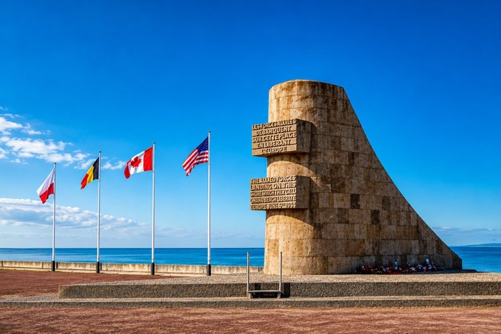 Normandy D-Day Beaches Excursion from Le Havre with Packed Lunch