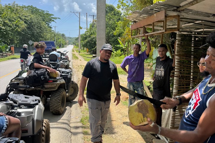 FourWheel Adventure Tours The Earths
