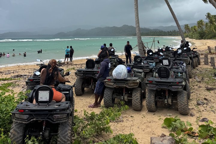 FourWheel Adventure Tours The Earths