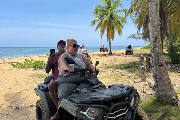 FourWheel Adventure Tours The Earths