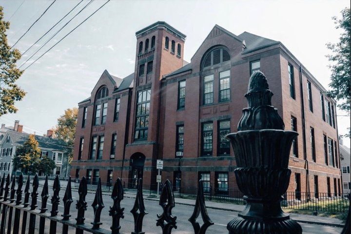 The Official "Hocus Pocus" Movie Locations Tour of Salem