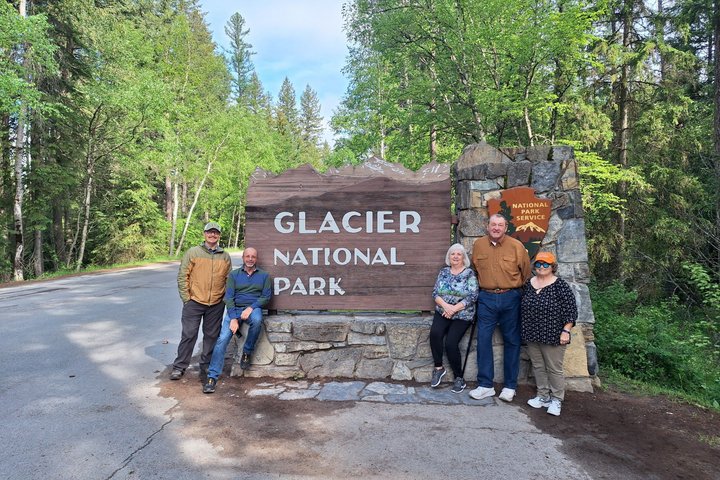 Glacier National Park - West Side Driving Tour(excludes Sun Road)