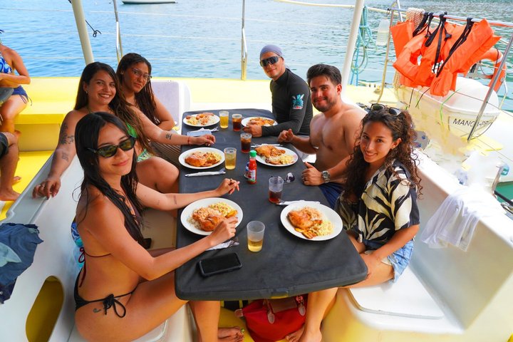 All-inclusive 8-hour catamaran tour to Isla Taboga from Panama City