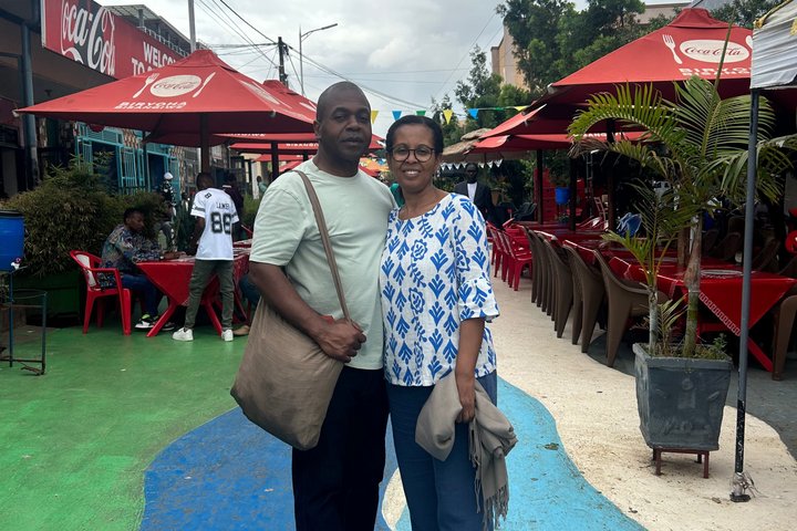 Kigali Private Car Guided City Tour by a Local