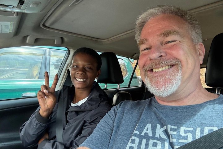 Kigali Private Car Guided City Tour by a Local