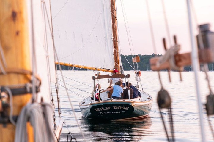 Private Daytime Sailing Cruise on Lake Champlain (6 Passengers)