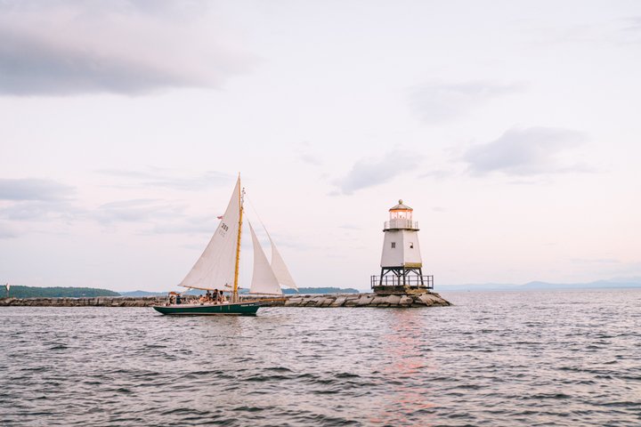 Private Daytime Sailing Cruise on Lake Champlain (6 Passengers)