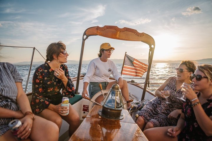 Private Daytime Sailing Cruise on Lake Champlain (6 Passengers)
