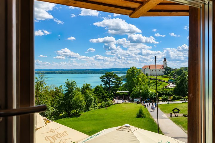Private tour from Budapest to a top hidden treasure region of Europe: Lake Balaton