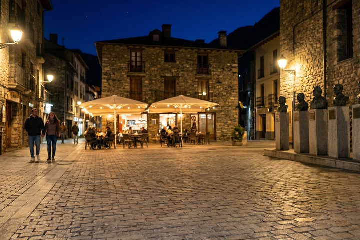 Private Customizable Walking Tour in Andorra la Vella