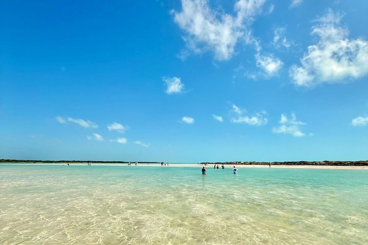 Half Day Snorkel from Providenciales with Visit to Half Moon Bay