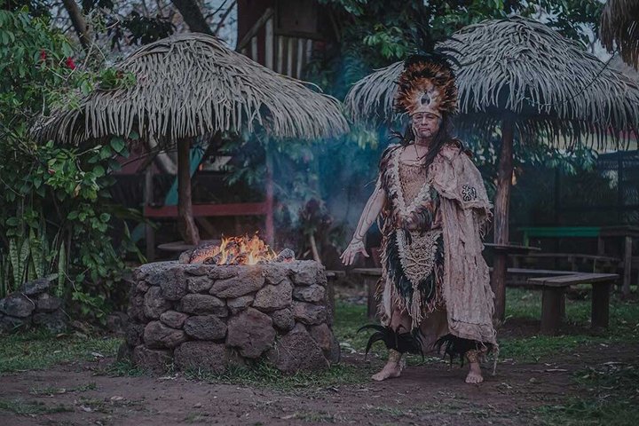Easter Island Dinner Show with Transport