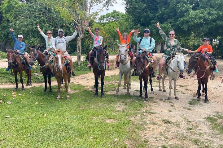 Adventure to the Lemon Jump on Horseback and Lunch