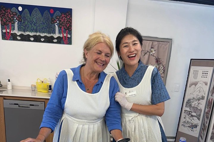 Small group Market Tour and Korean Cooking Class in Gyeongju