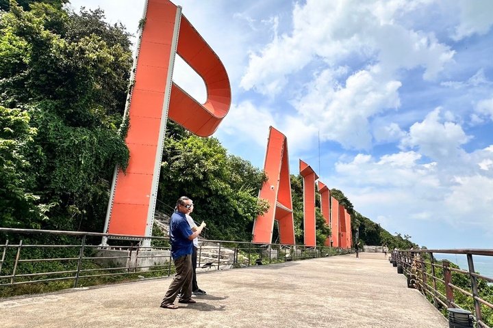 Leam Chabang - Pattaya full day private car with driver