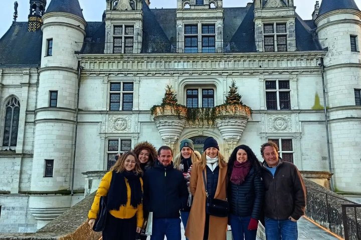 Chenonceau & Chambord Castles Private Day Trip From Tours