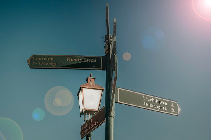 2 Hours Walking Tour Throughout History and Highlights of Hoorn