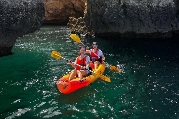 Ponta da Piedade Caves Kayak Tour in Lagos + Snorkelling