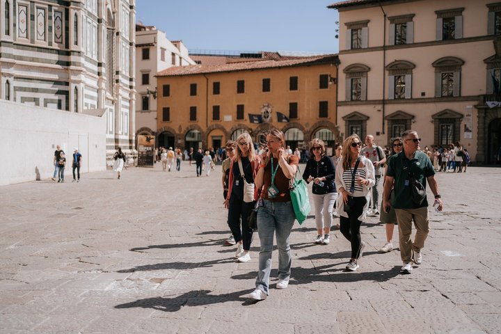 Best of Florence: Small Group Tour Skip-the-Line David & Accademia with Duomo