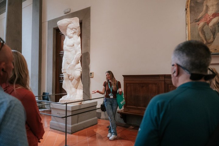 Best of Florence: Small Group Tour Skip-the-Line David & Accademia with Duomo