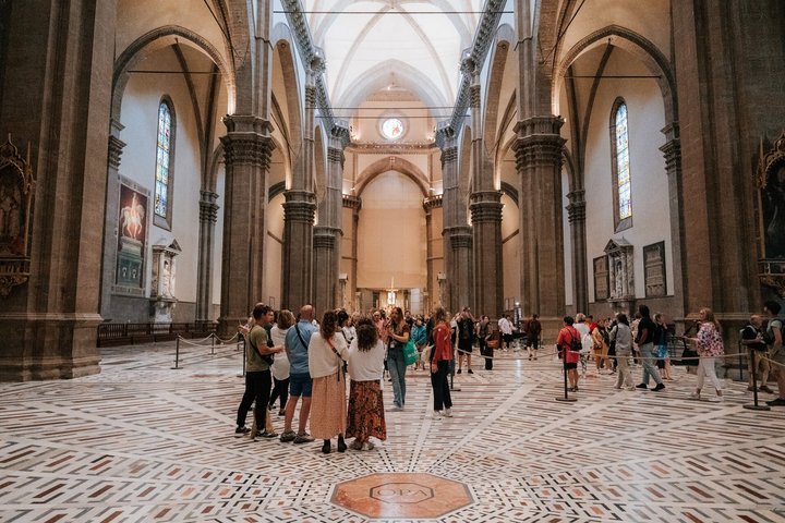 Best of Florence: Small Group Tour Skip-the-Line David & Accademia with Duomo