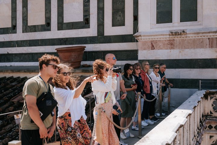 Best of Florence: Small Group Tour Skip-the-Line David & Accademia with Duomo
