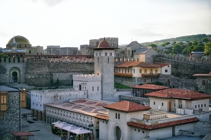 Private Day Trip to Borjomi and Rabati Castle